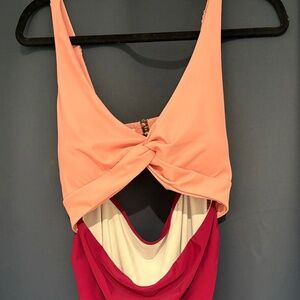 Bathing suit